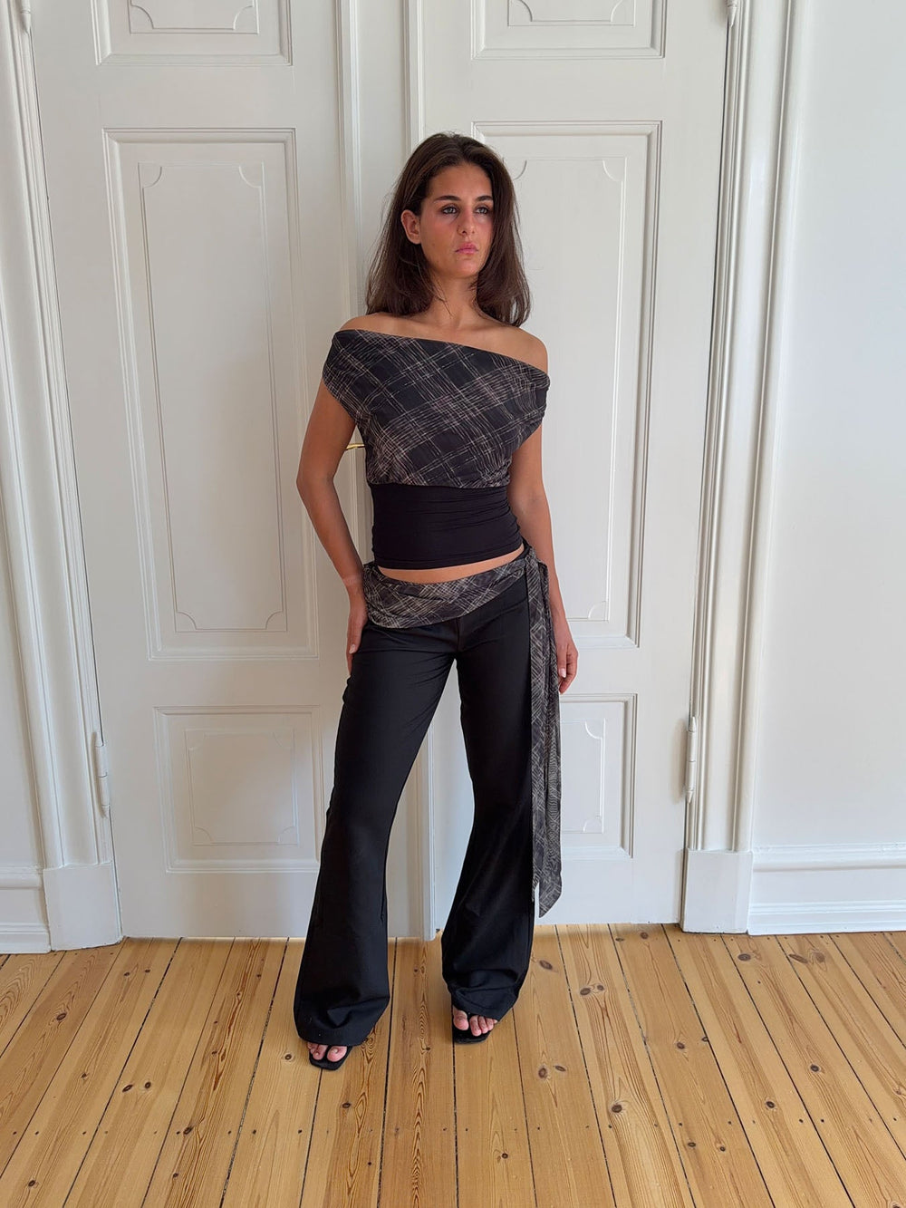 Lifina tie-waist trousers – Black