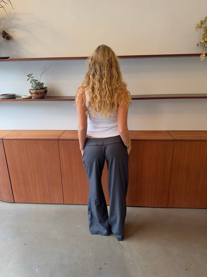 Gruja trousers with integrated belt – Grey