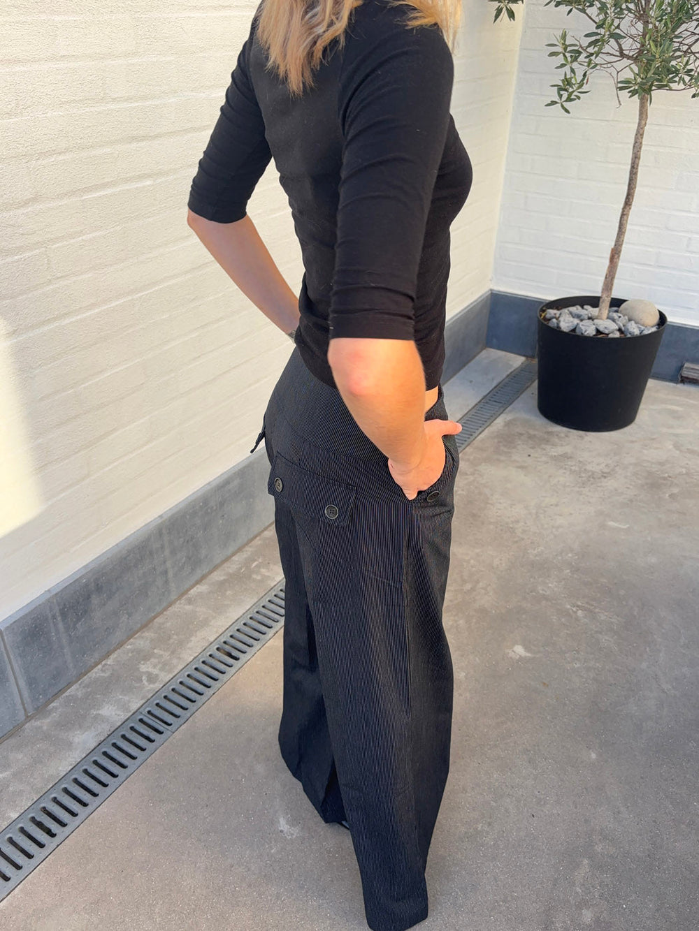Maluna pants with pinstripes - Navy/white