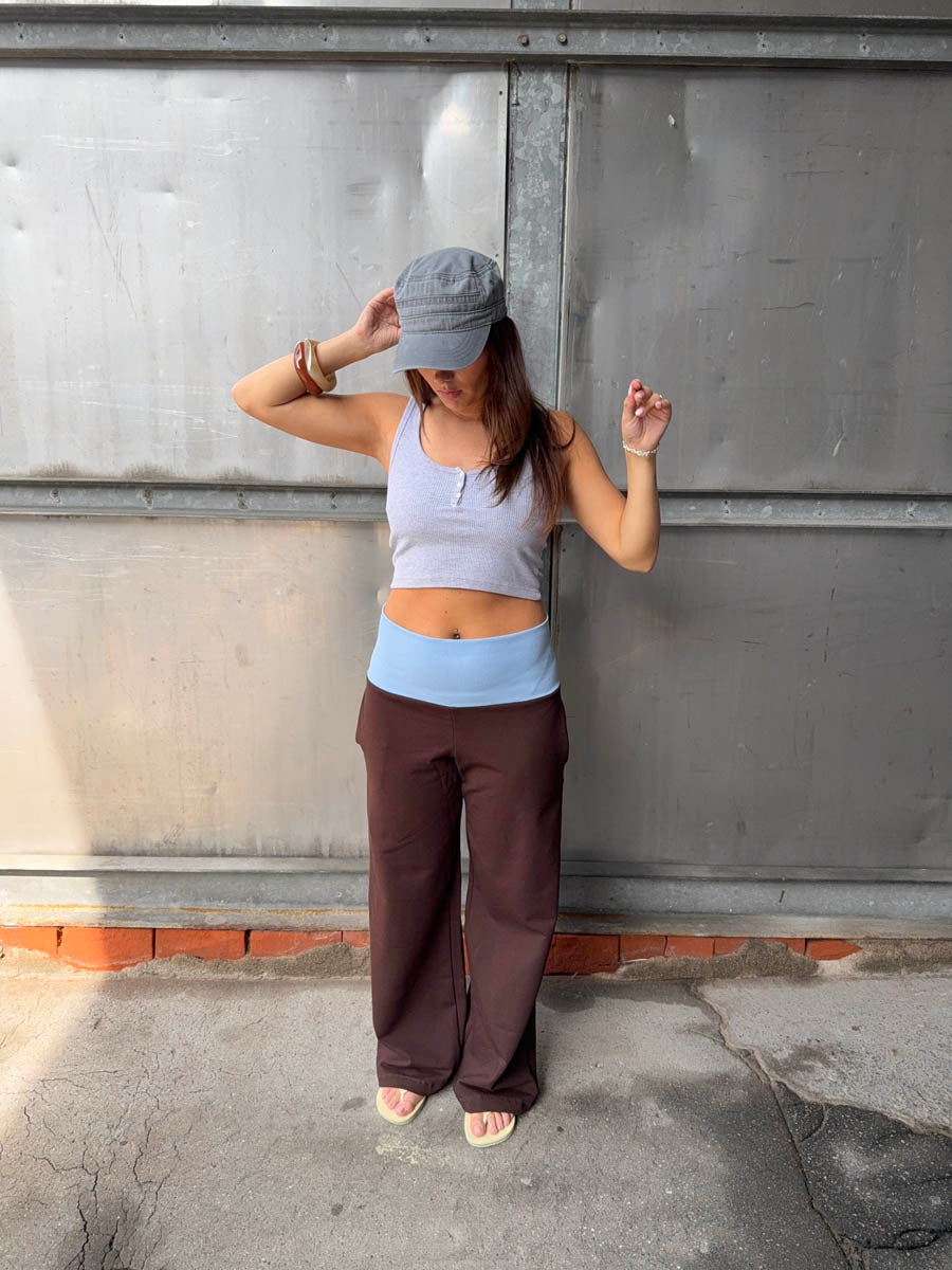 Caia trousers with ribbed trim – Brown/light blue