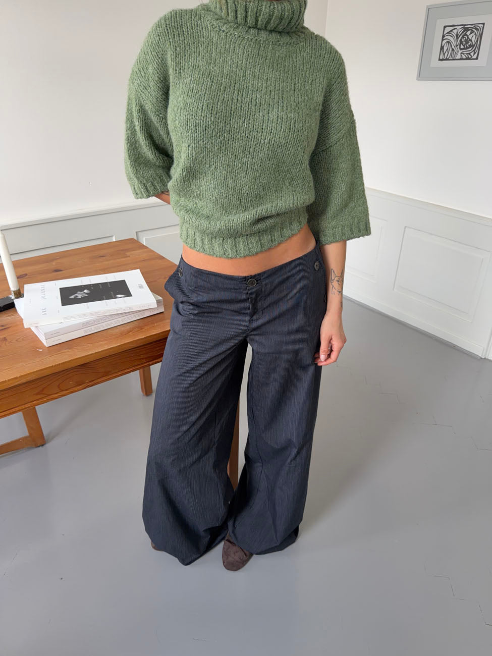 Maluna pants with pinstripes - Navy/white