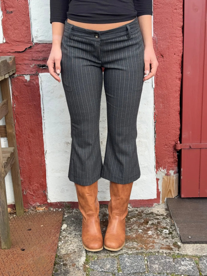 Kayana capri pants with stripes - Dark grey