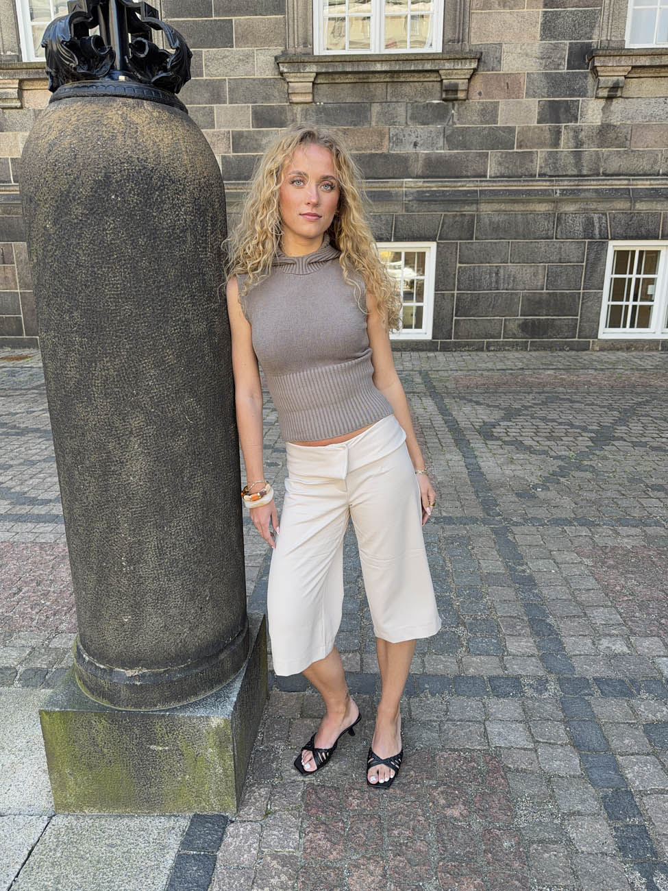 Calsia capri pants - Beige