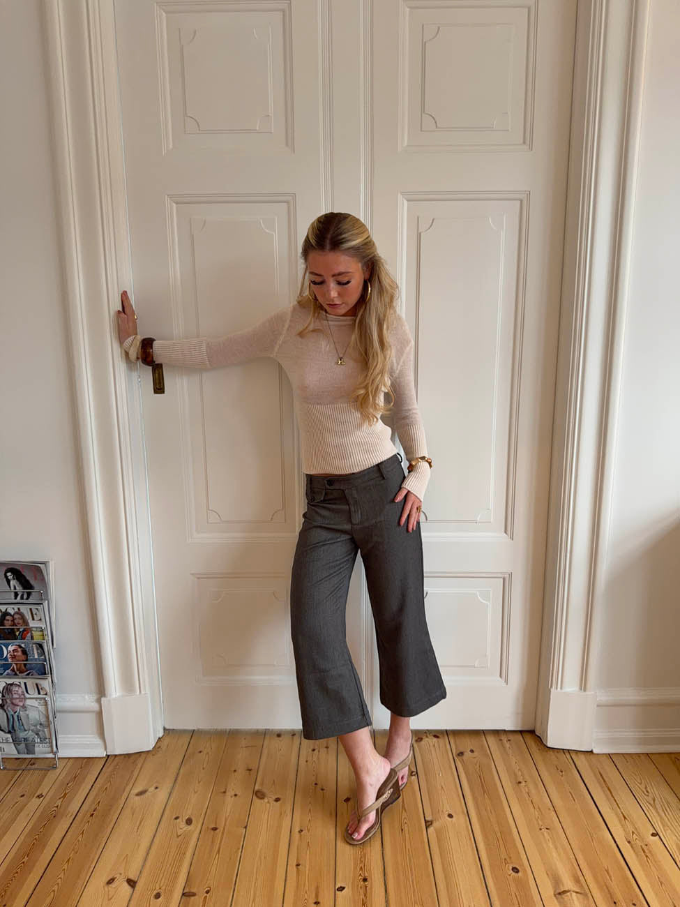 Taratina capri pants with details – Grey