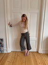 Taratina capri pants with details – Grey