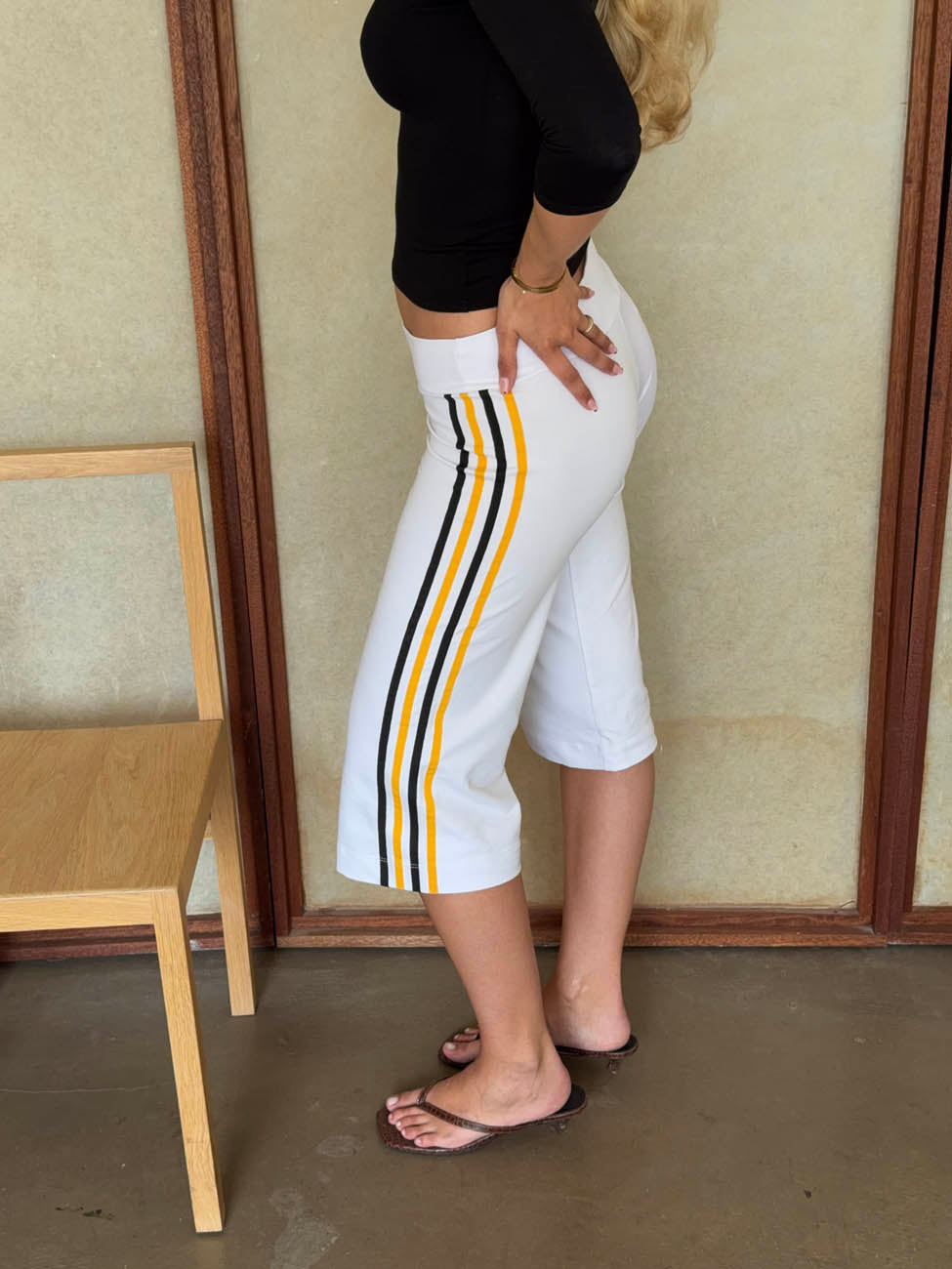 Tazzina capris with stripes - White/yellow/black