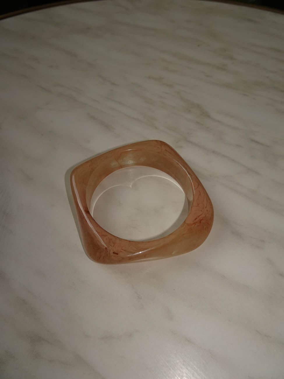 Lykke chunky bangle - Light caramel