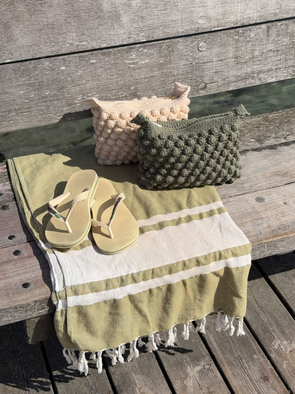 Crochet clutch - Green