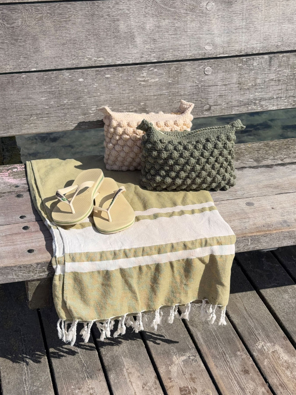 Crochet clutch - Green