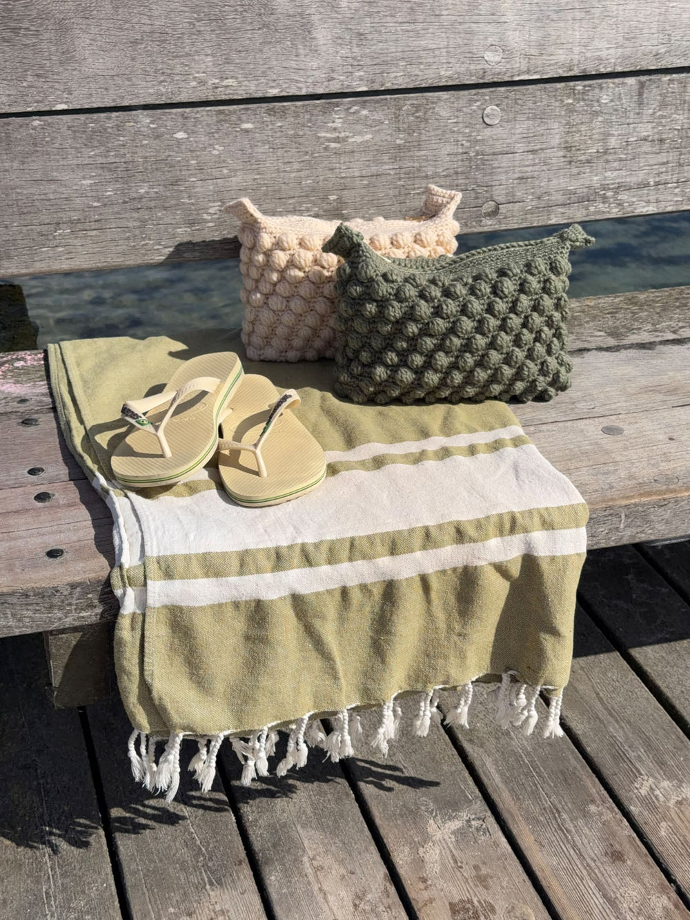 Crochet clutch - Green