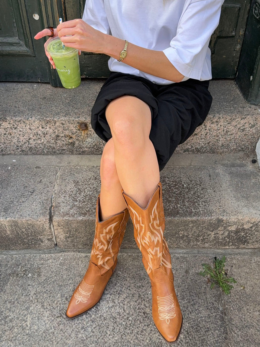 Cille Cowboy Boots - Brown
