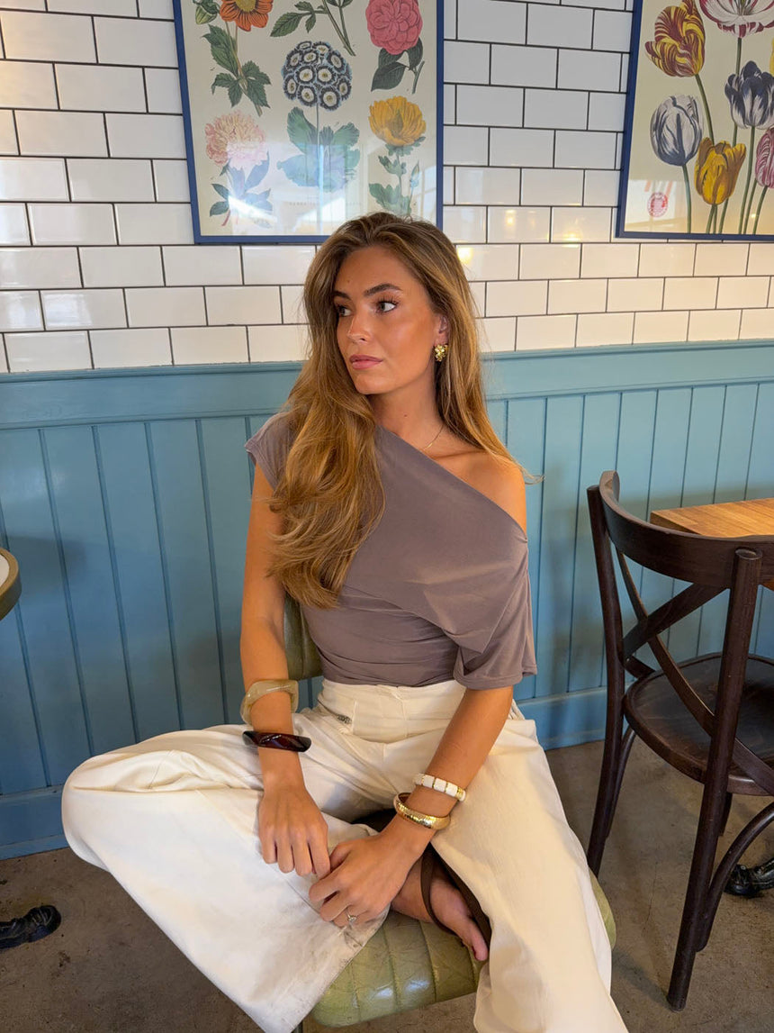 Florine fitted t-shirt – Taupe