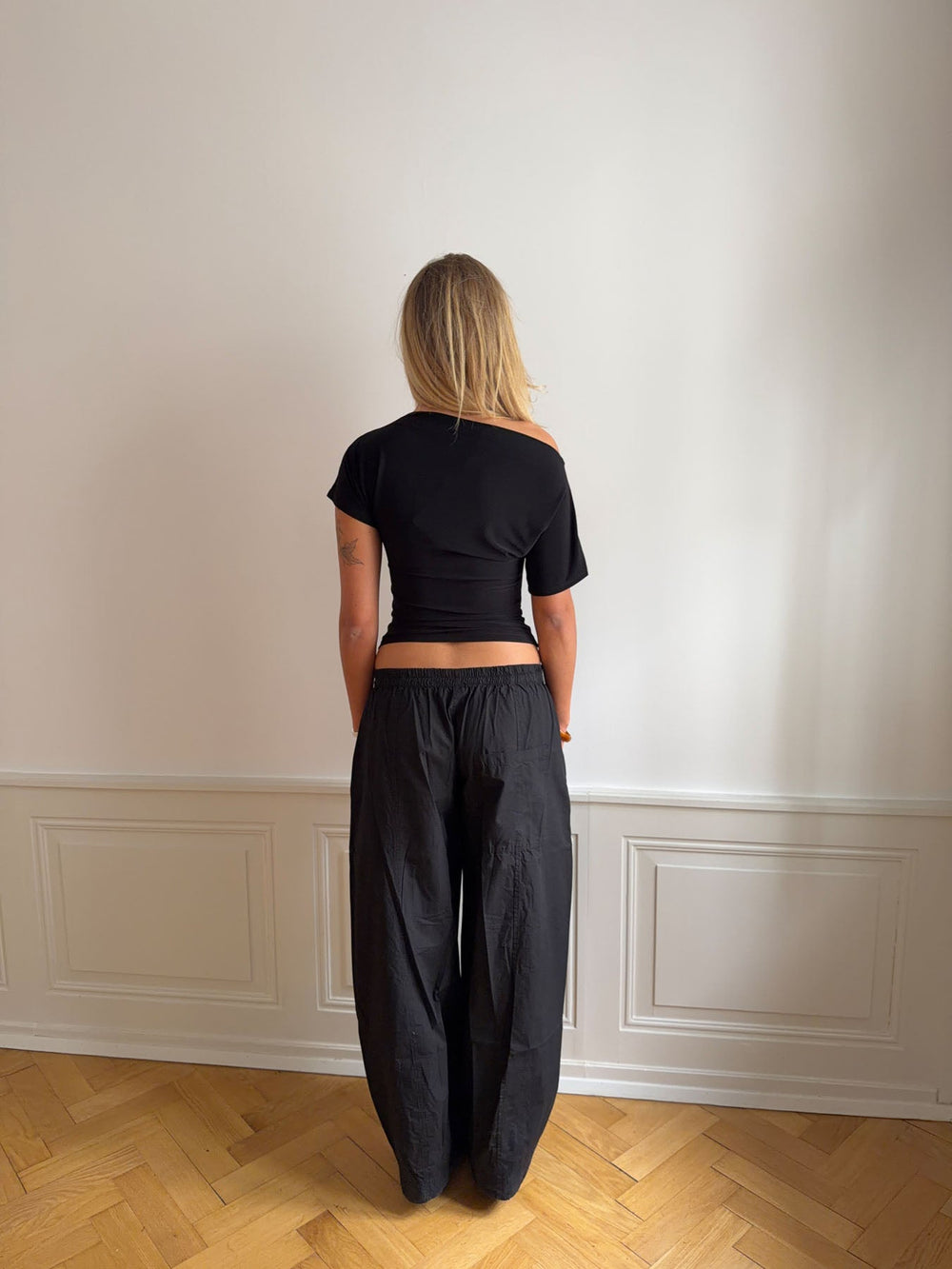 Florine fitted t-shirt - Black