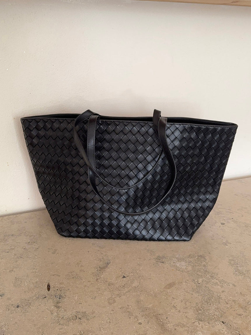 Chili shoulder bag in woven - Black
