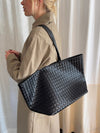Chili shoulder bag in woven - Black