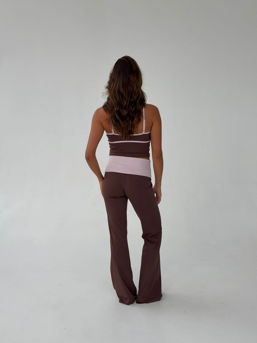 Essential folded yoga pants - Espresso/candy floss