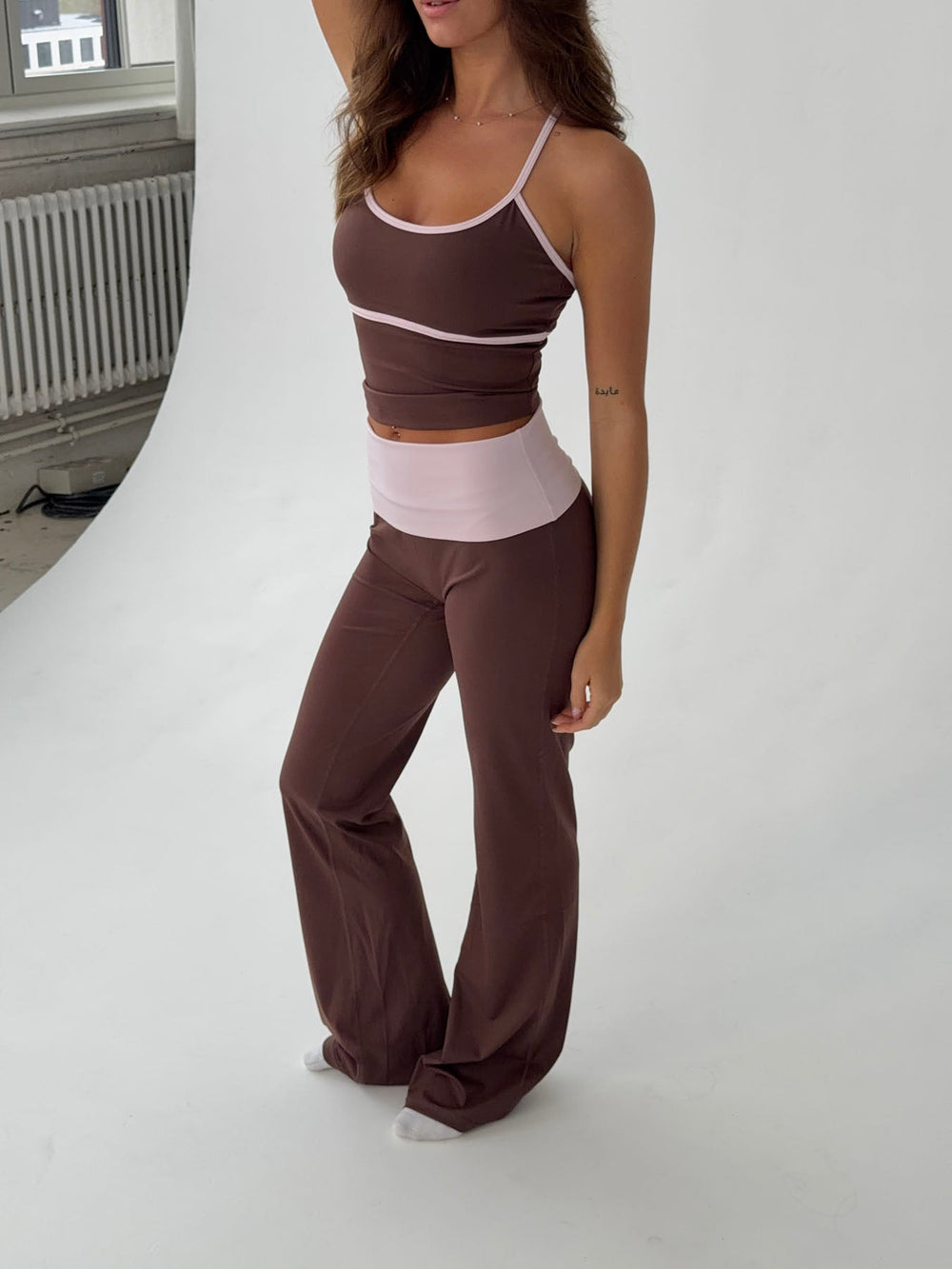 Essential folded yoga pants - Espresso/candy floss