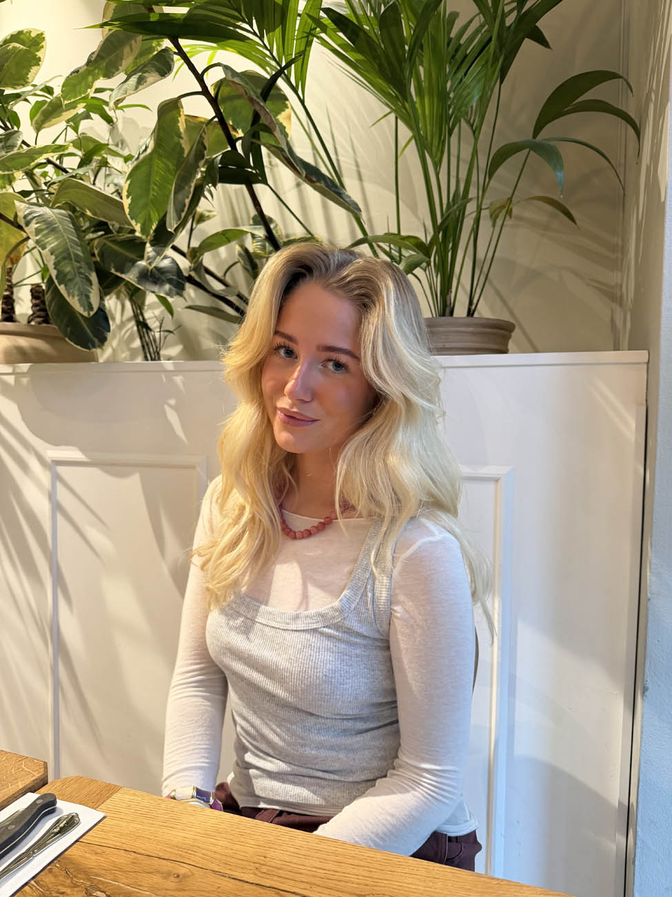 Monique necklace - Rose