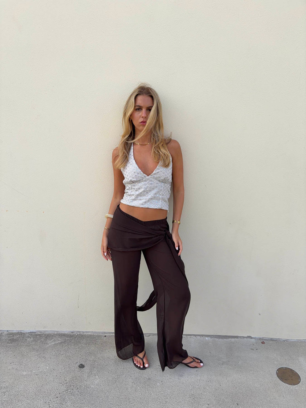 Stiney halterneck top with sequins – Beige