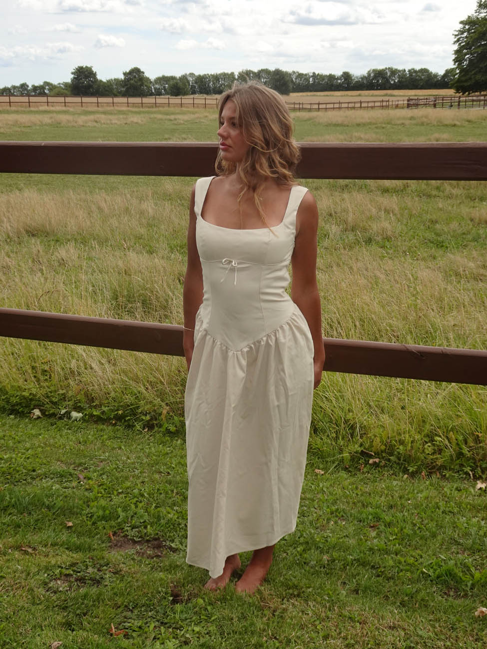 Solia linen dress – Beige