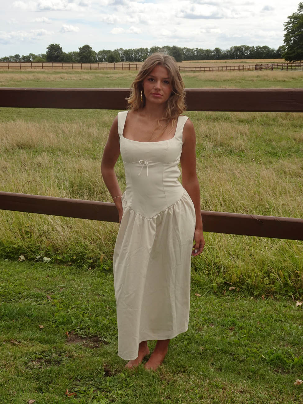 Solia linen dress – Beige