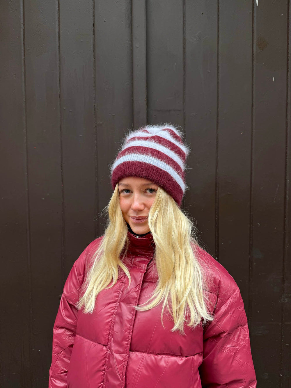 Zoe beanie - White/red