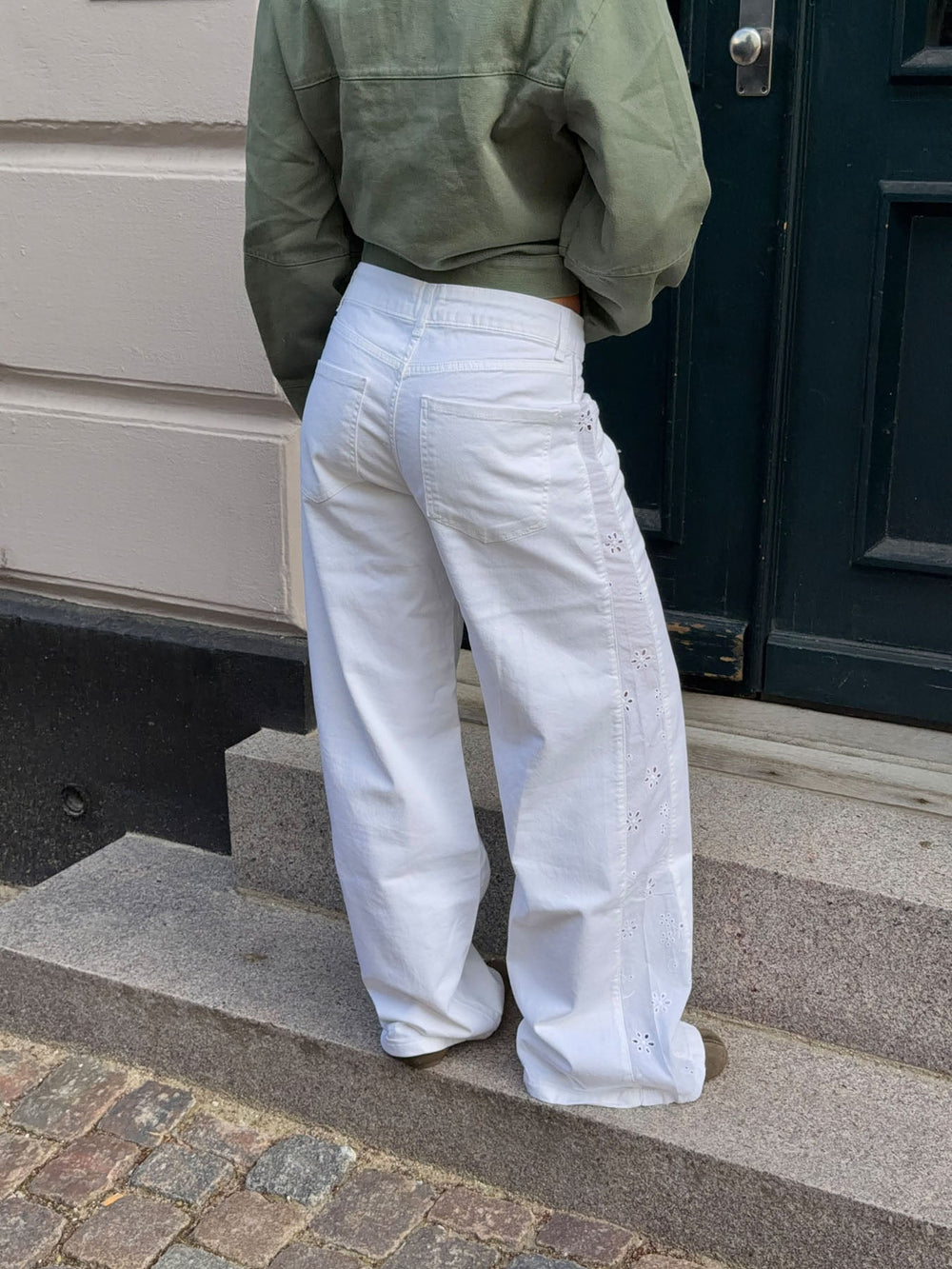Lineana jeans with lace detail - White