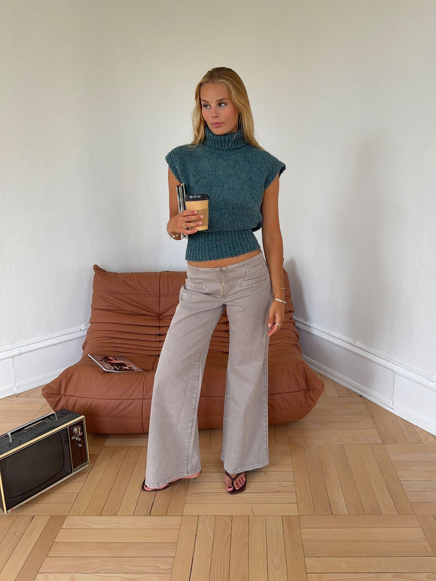 Gerda jeans with details – Taupe