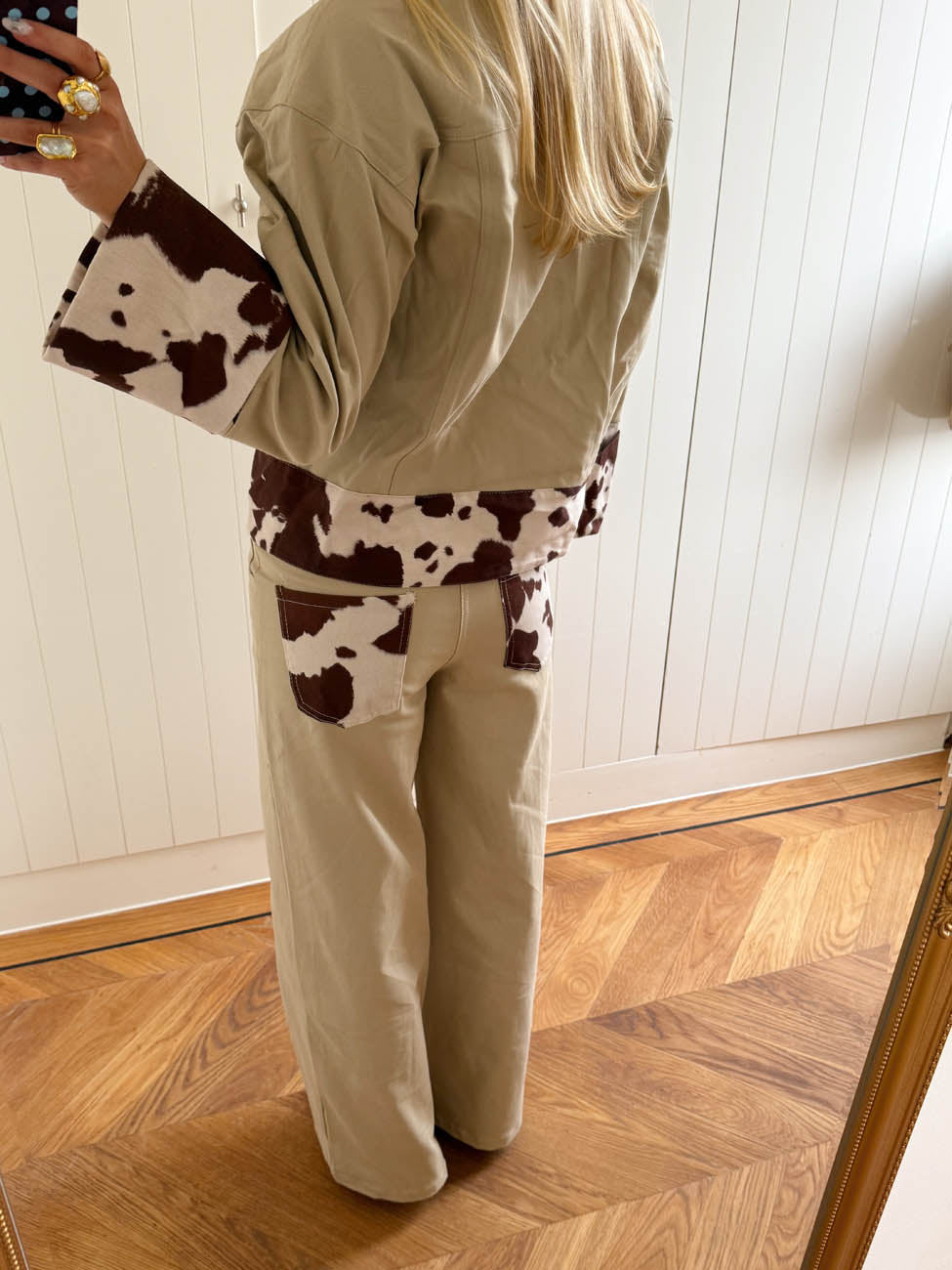 Scandivv jeans with cow print - Beige