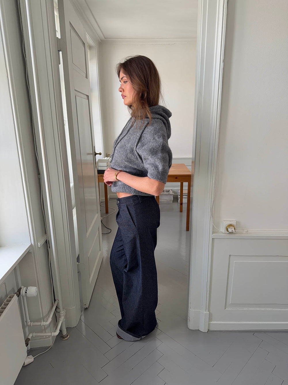 Demi jeans with rolled cuffs - Dark denim