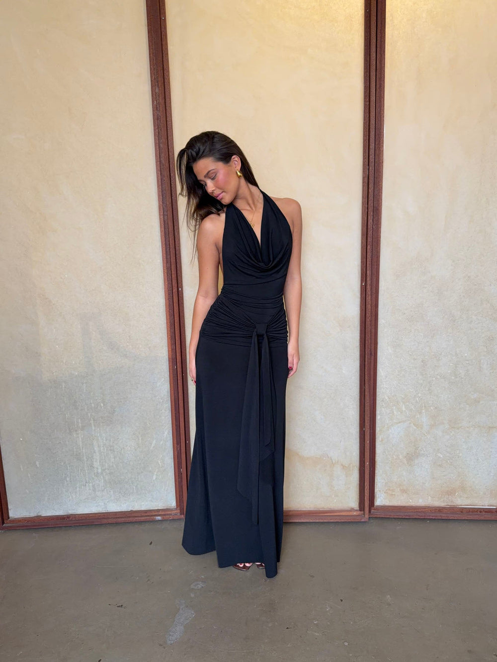 Redina dress with open back - Black