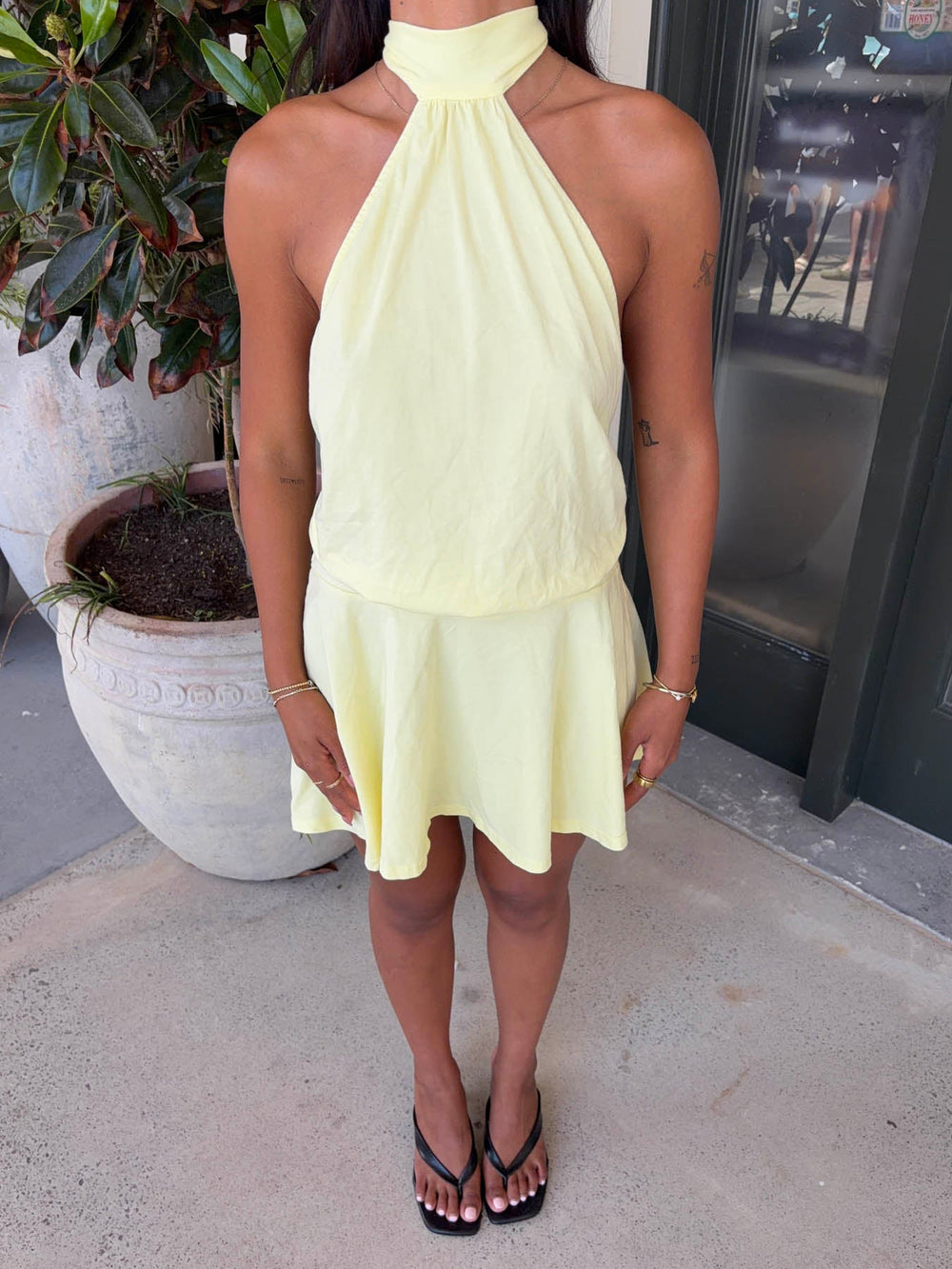Kaiana dress with open back - Yellow