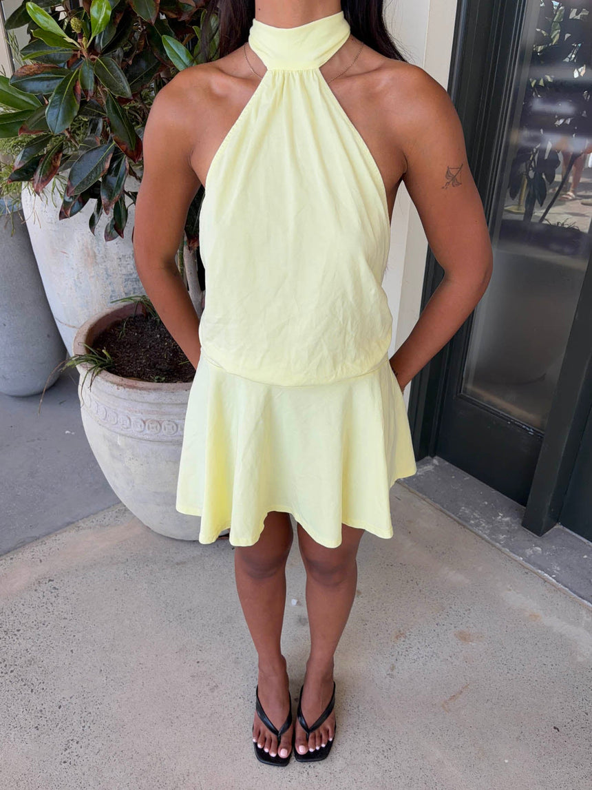 Kaiana dress with open back - Yellow