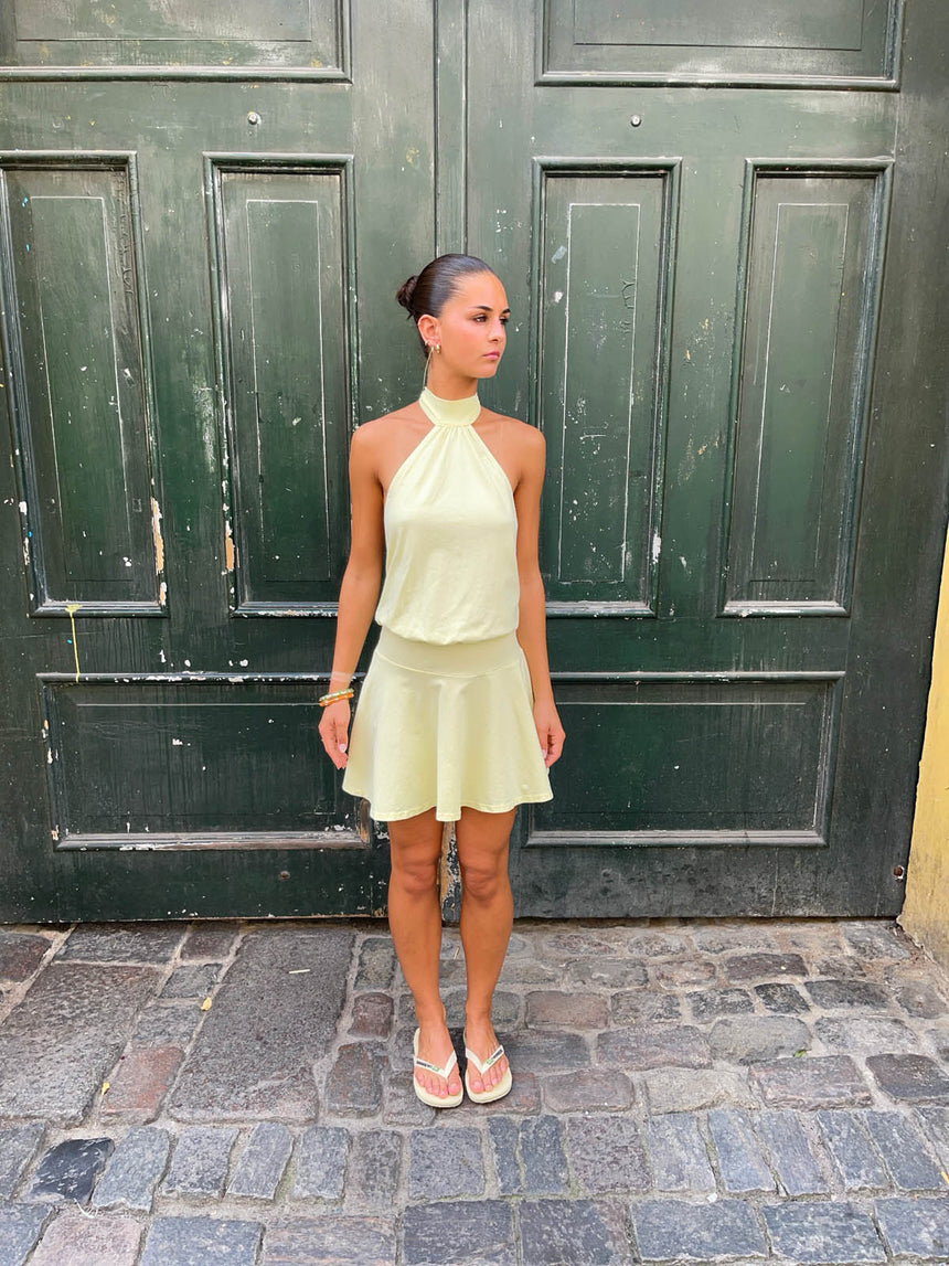 Kaiana dress with open back - Yellow