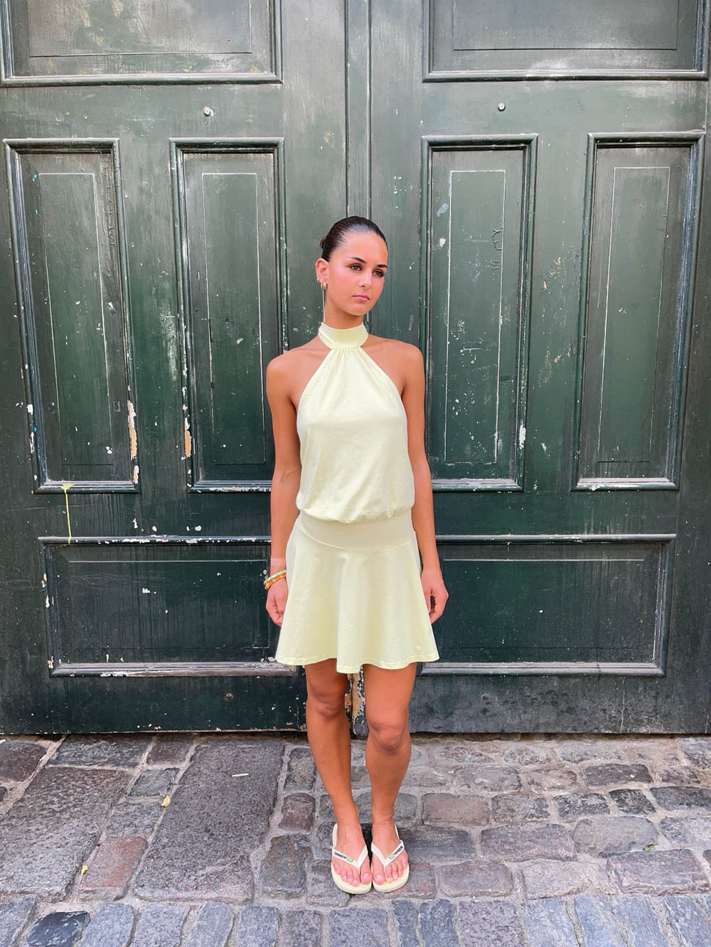 Kaiana dress with open back - Yellow