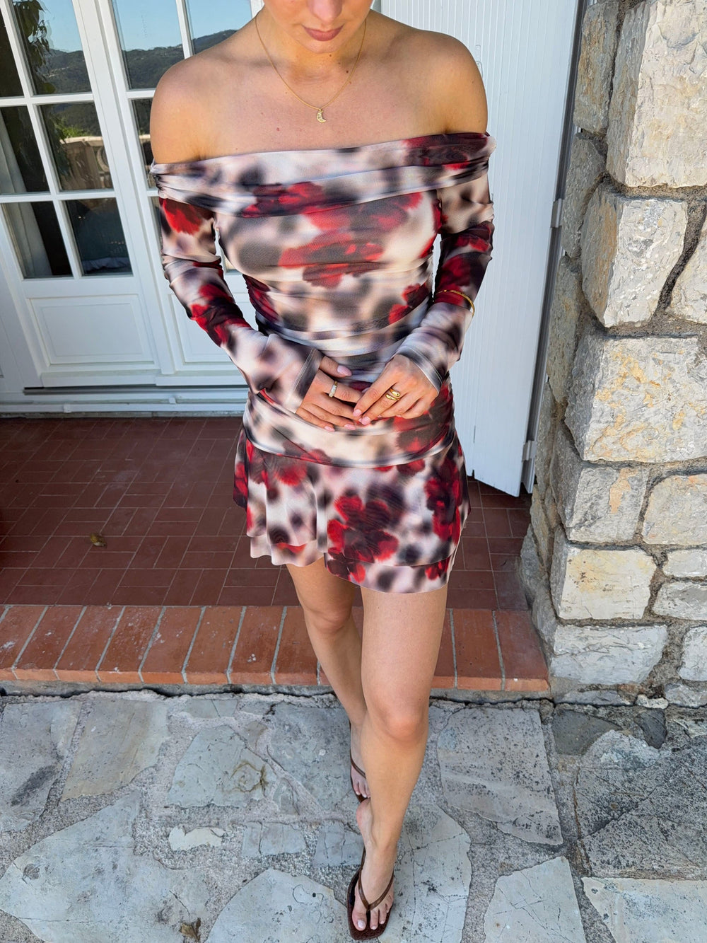 Chila dress with flowers – White/black/red