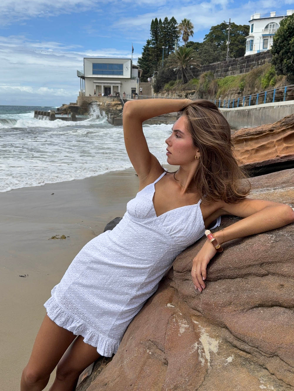 Johanne embroidery dress - White