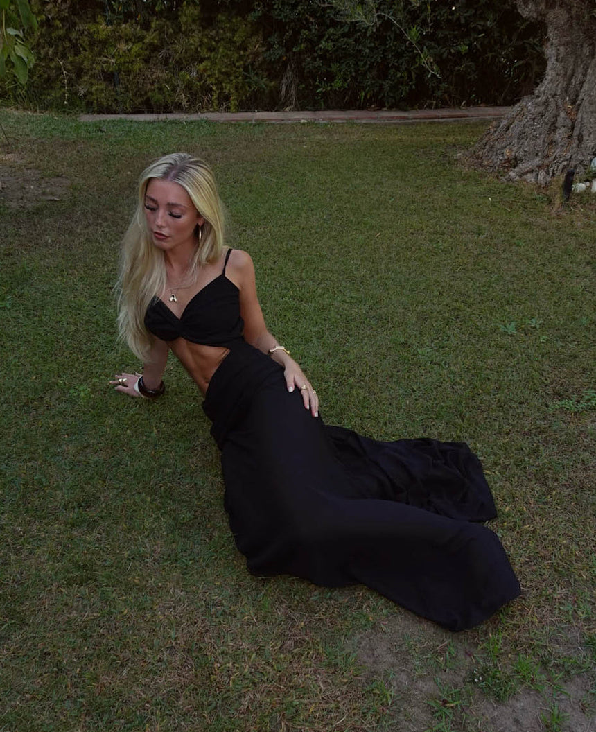 Sala dress with cut out - Black