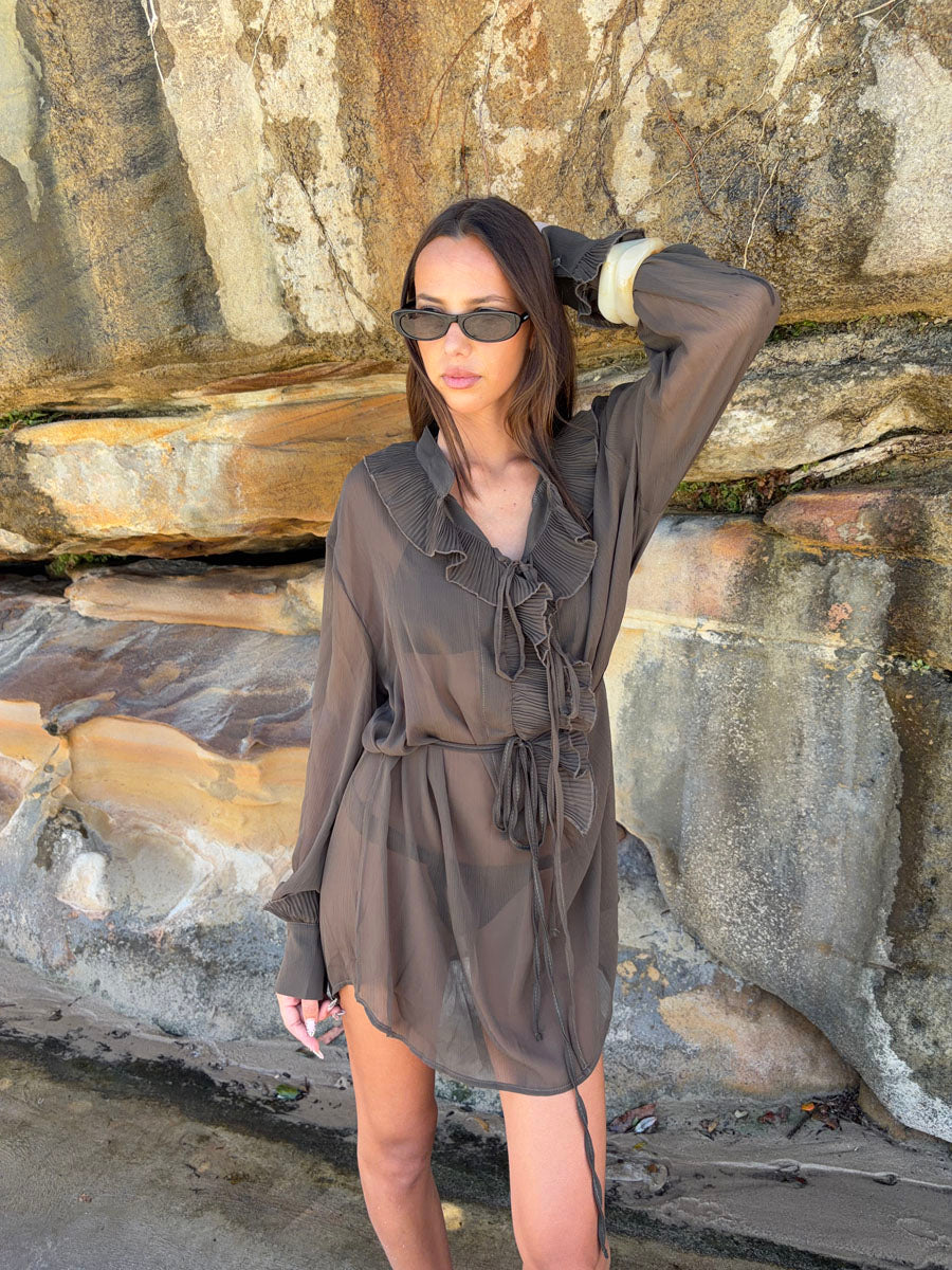 Rose dress with ruffles  – Dark Brown