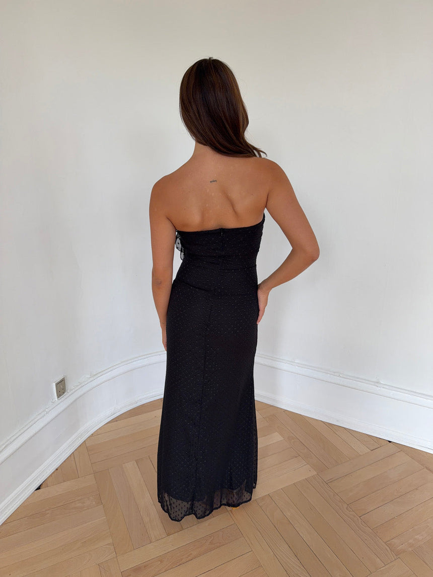 Svera shimmer dress with ruffle detail - Black