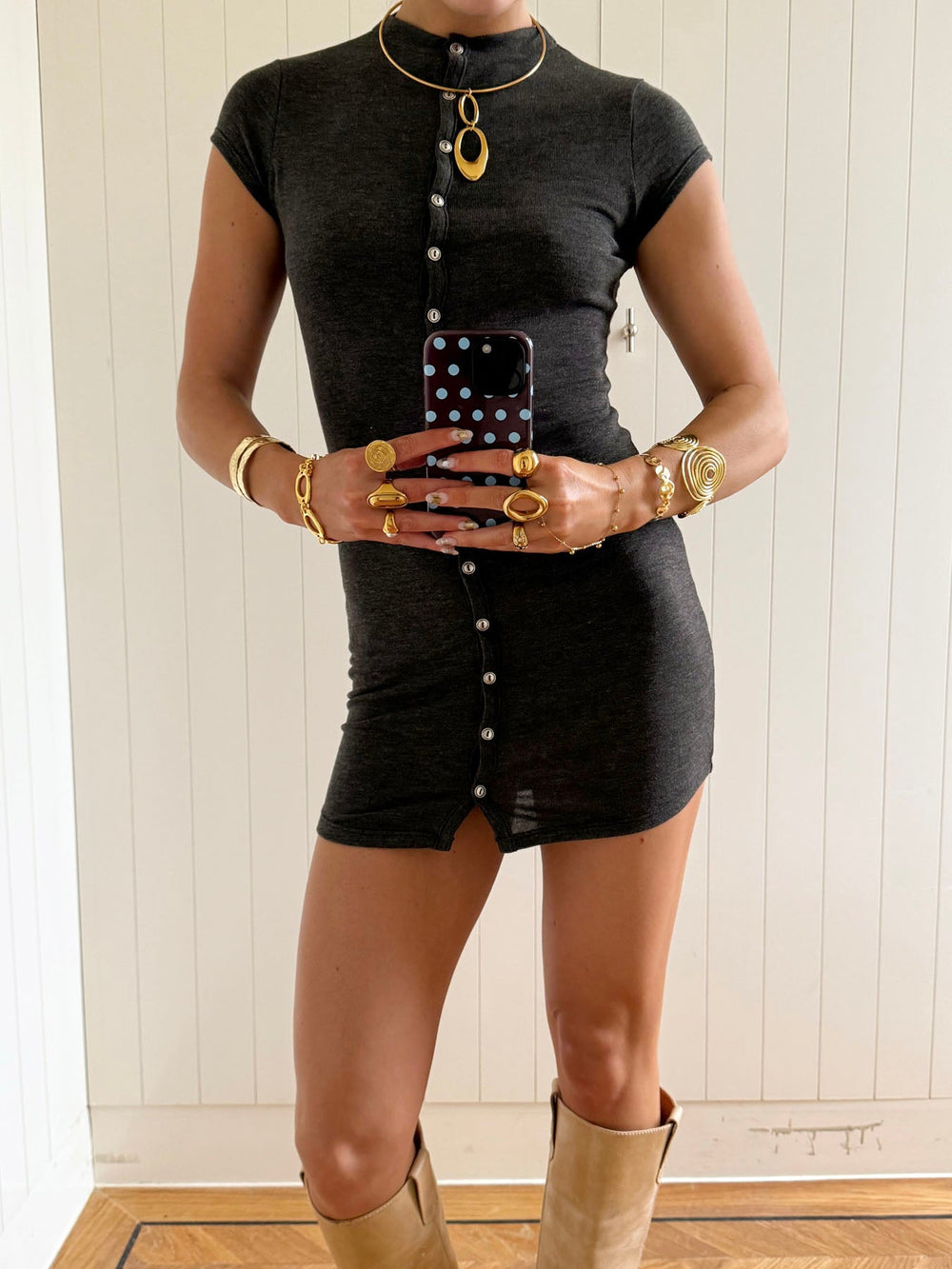 Scandivv dress with buttons - Grey