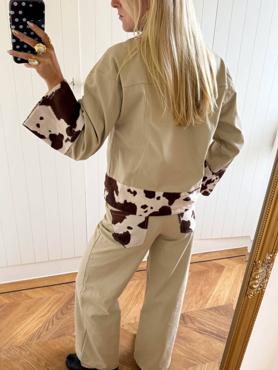 Scandivv denim jacket with cow print - Beige/brown/white