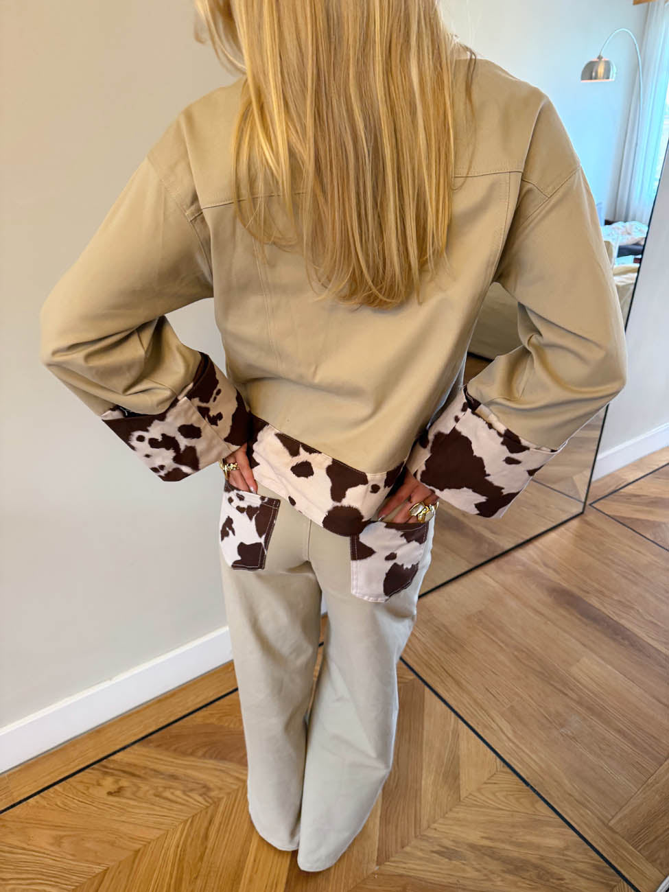 Scandivv denim jacket with cow print - Beige/brown/white