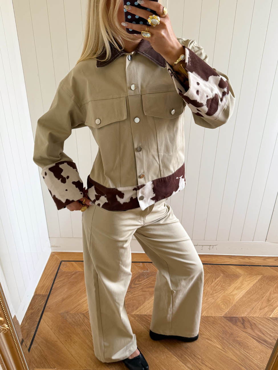 Scandivv denim jacket with cow print - Beige/brown/white
