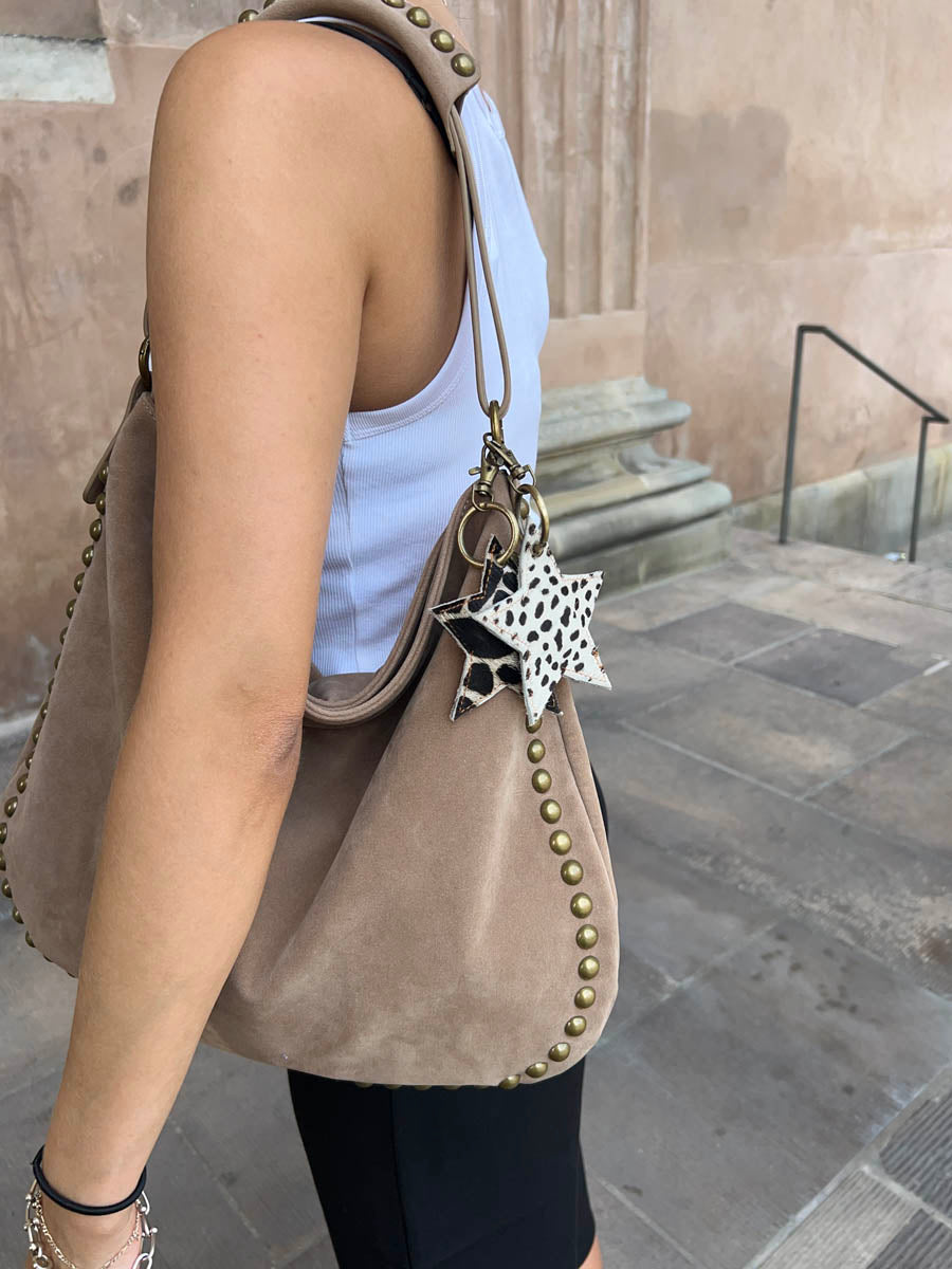 Noral star cowhide keyring – White/dark-brown/black