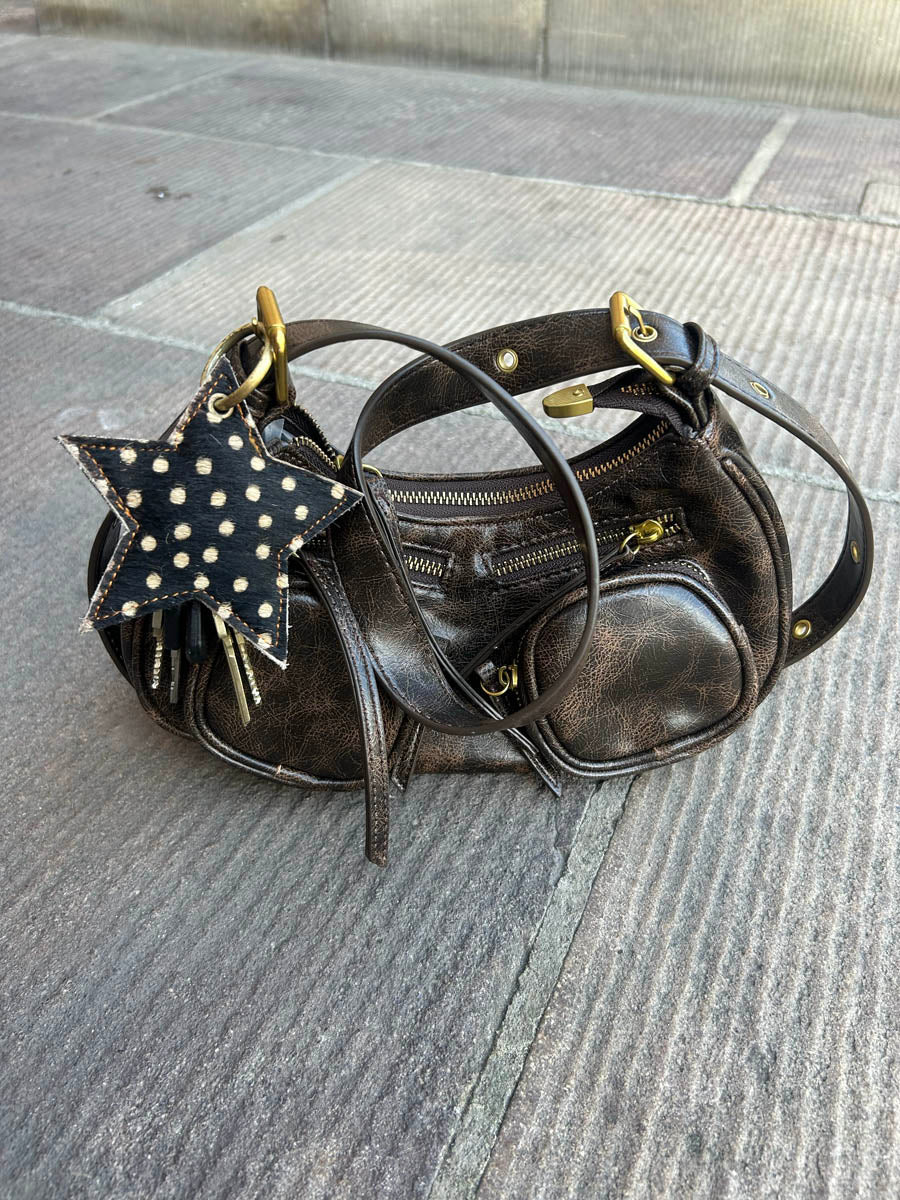 Noral dotted star cowhide keyring – Dark brown/white