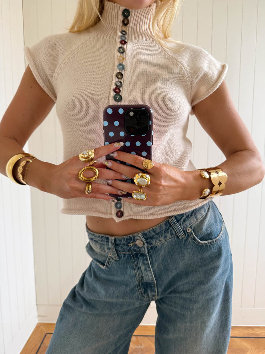 Scandivv short sleeved knit with buttons – Beige/off-white