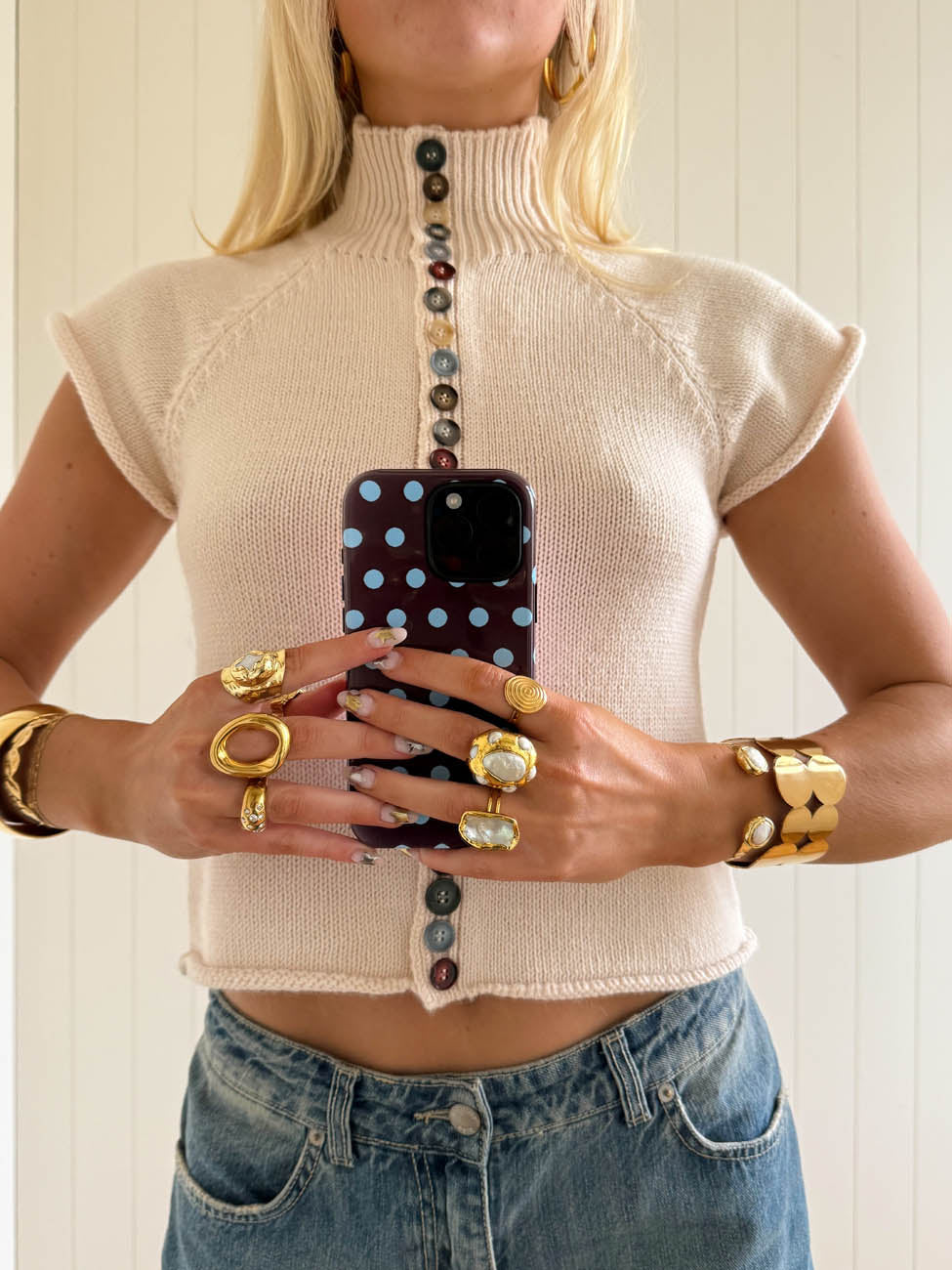 Scandivv short sleeved knit with buttons – Beige/off-white