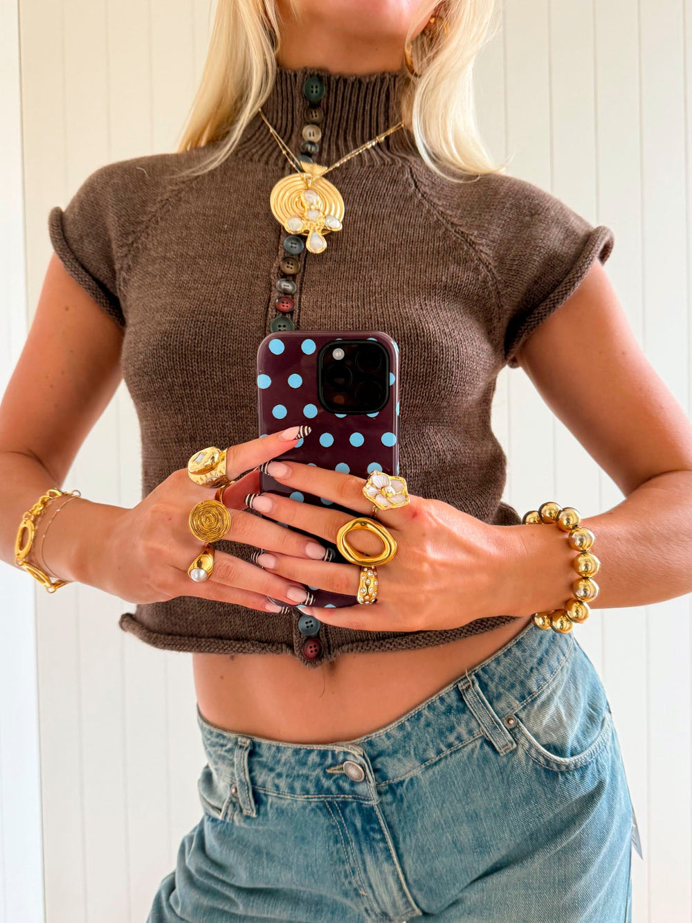 Scandivv short sleeved knit top with buttons - Brown/taupe