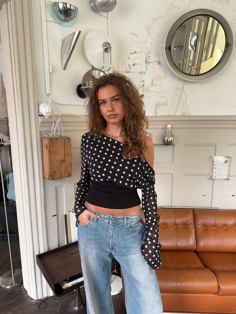 Kimmie long sleeved blouse with polka dots – Black/white